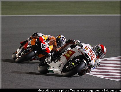 motogp_qatar_2011_0054.jpg