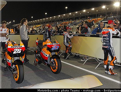 motogp_qatar_2011_0106.jpg