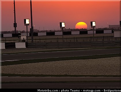 motogp_qatar_2011_0127.jpg