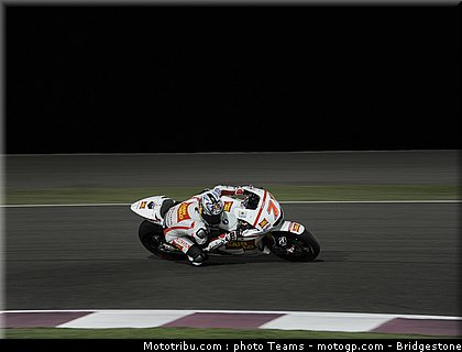 motogp_qatar_2011_aoyama_29.jpg