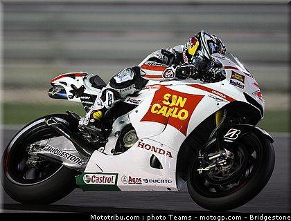 motogp_qatar_2011_aoyama_32.jpg