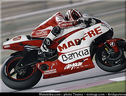 motogp_qatar_2011_barbera_02.jpg