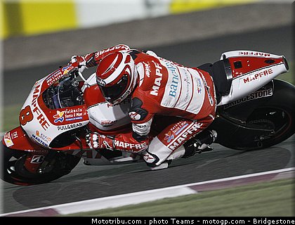 motogp_qatar_2011_barbera_06.jpg