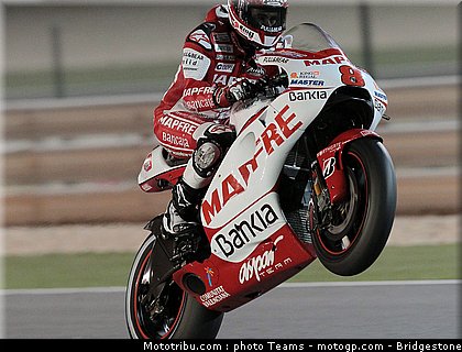 motogp_qatar_2011_barbera_12.jpg