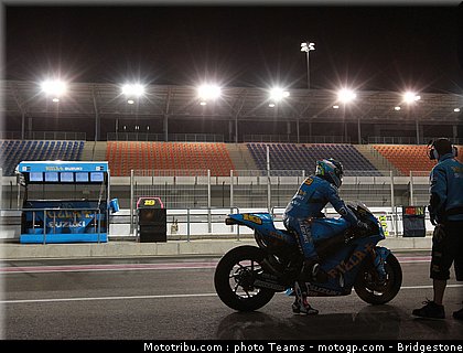motogp_qatar_2011_bautista_25.jpg