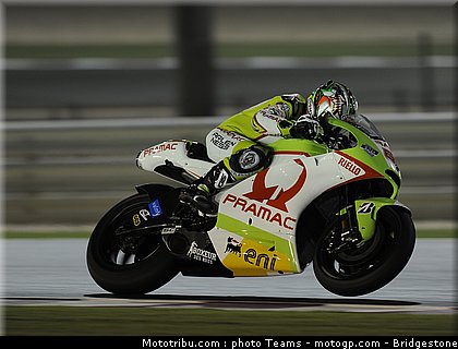 motogp_qatar_2011_capirossi_01.jpg