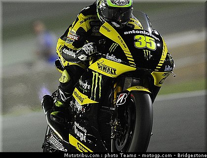 motogp_qatar_2011_crutchlow_01.jpg