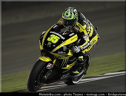 motogp_qatar_2011_crutchlow_08.jpg