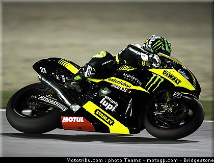motogp_qatar_2011_crutchlow_15.jpg