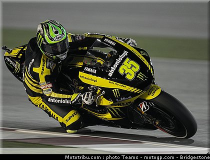 motogp_qatar_2011_crutchlow_26.jpg
