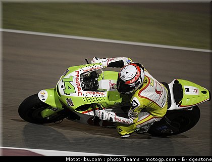 motogp_qatar_2011_depuniet_04.jpg