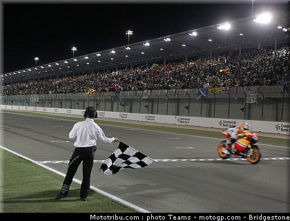 motogp_qatar_2011_dovizioso_02.jpg