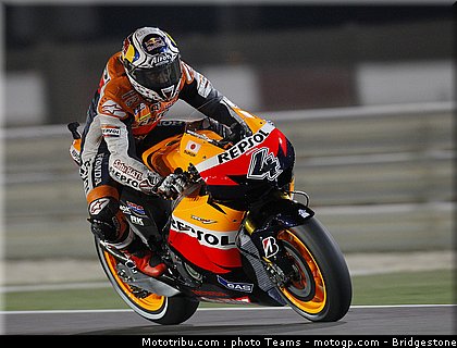 motogp_qatar_2011_dovizioso_07.jpg