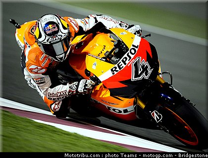 motogp_qatar_2011_dovizioso_11.jpg