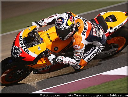 motogp_qatar_2011_dovizioso_12.jpg