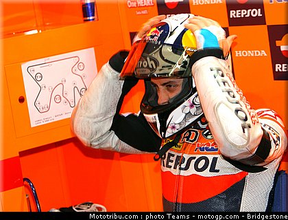 motogp_qatar_2011_dovizioso_19.jpg