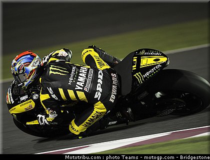 motogp_qatar_2011_edwards_13.jpg