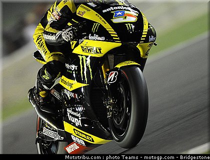 motogp_qatar_2011_edwards_19.jpg