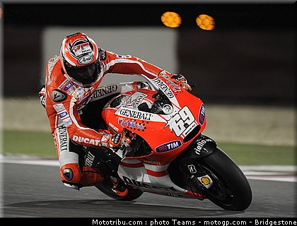 motogp_qatar_2011_hayden_09.jpg