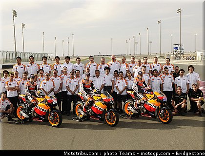 motogp_qatar_2011_honda.jpg