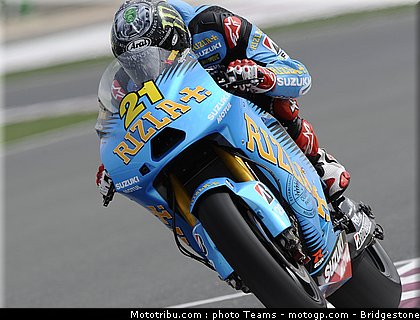 motogp_qatar_2011_hopkins_5.jpg