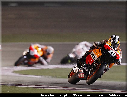 motogp_qatar_2011_pedrosa_02.jpg