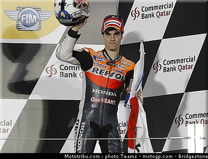 motogp_qatar_2011_pedrosa_03.jpg
