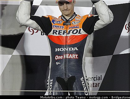 motogp_qatar_2011_pedrosa_04.jpg