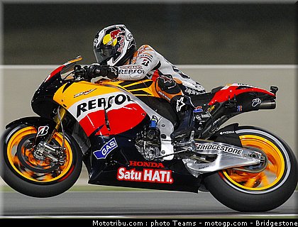 motogp_qatar_2011_pedrosa_06.jpg