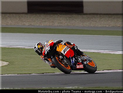 motogp_qatar_2011_pedrosa_08.jpg