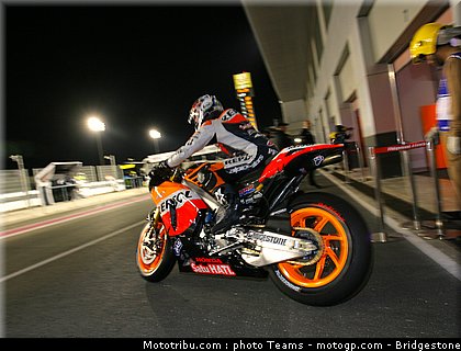 motogp_qatar_2011_pedrosa_37.jpg