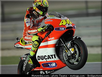 motogp_qatar_2011_rossi_07.jpg