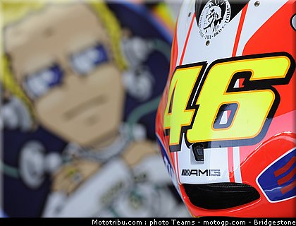motogp_qatar_2011_rossi_13.JPG