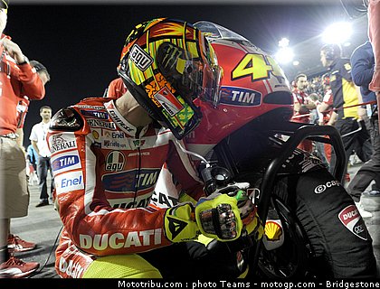motogp_qatar_2011_rossi_14.JPG