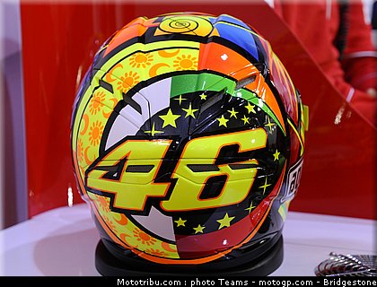 motogp_qatar_2011_rossi_17.JPG