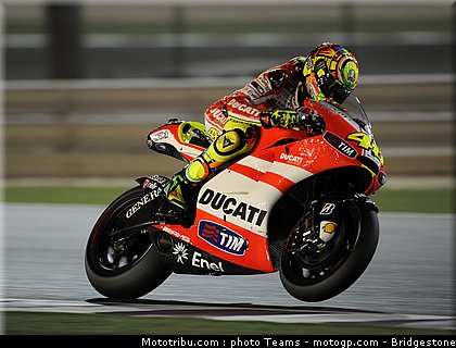 motogp_qatar_2011_rossi_21.jpg
