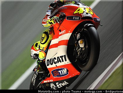 motogp_qatar_2011_rossi_27.jpg