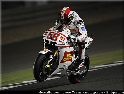 motogp_qatar_2011_simoncelli_20.jpg