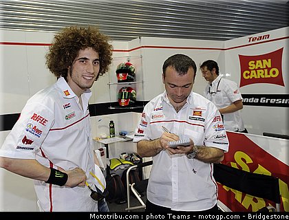 motogp_qatar_2011_simoncelli_21.jpg