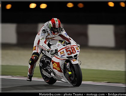 motogp_qatar_2011_simoncelli_26.jpg