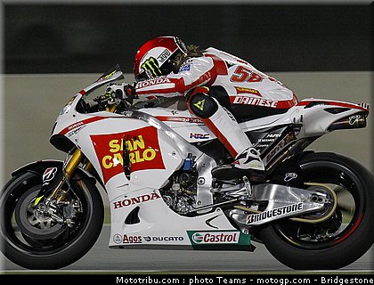 motogp_qatar_2011_simoncelli_32.jpg