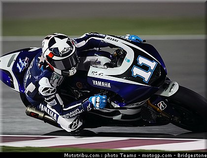 motogp_qatar_2011_spies_06.jpg