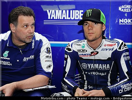 motogp_qatar_2011_spies_09.jpg