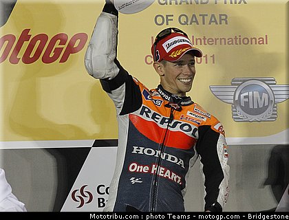 motogp_qatar_2011_stoner_05.jpg