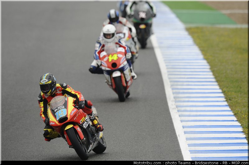 moto2_030_espagne_2011_jerez