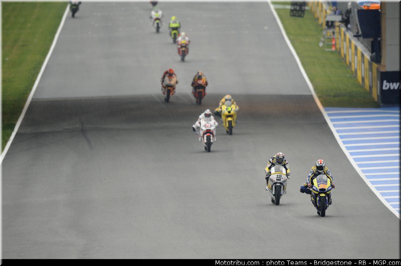 moto2_034_espagne_2011_jerez