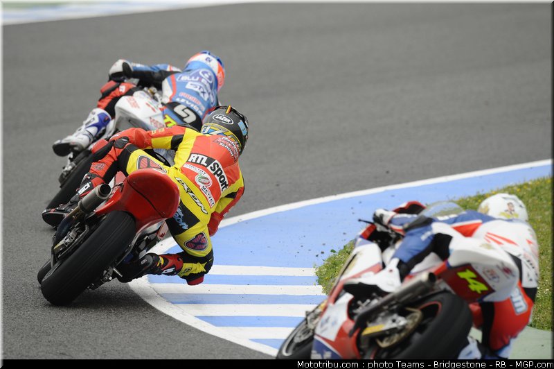 moto2_044_espagne_2011_jerez