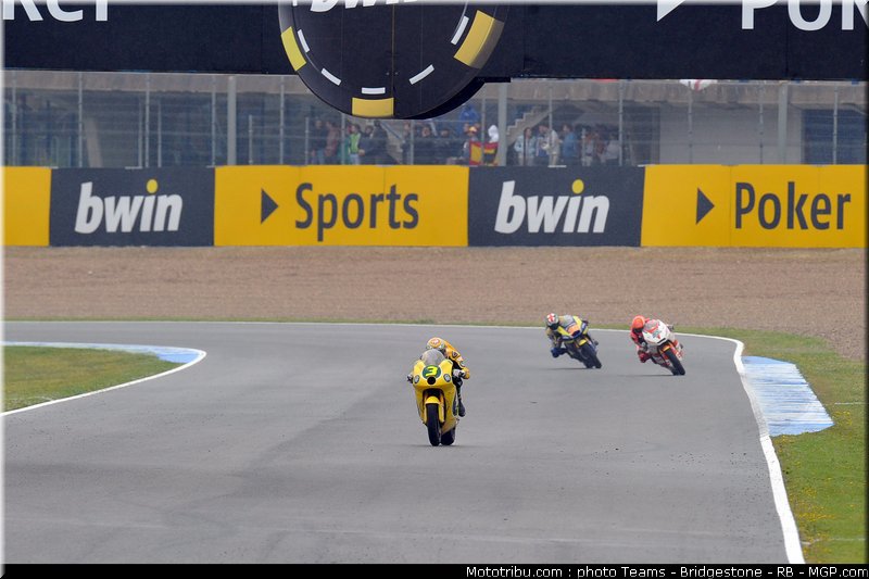 moto2_074_espagne_2011_jerez