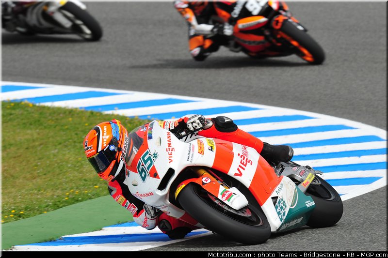 moto2_bradl_07_espagne_2011_jerez
