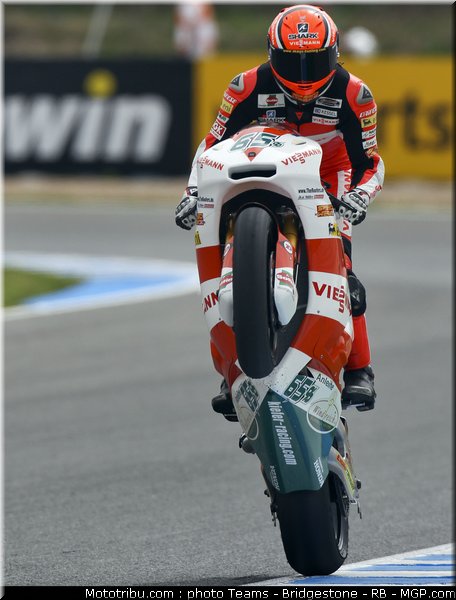 moto2_bradl_11_espagne_2011_jerez